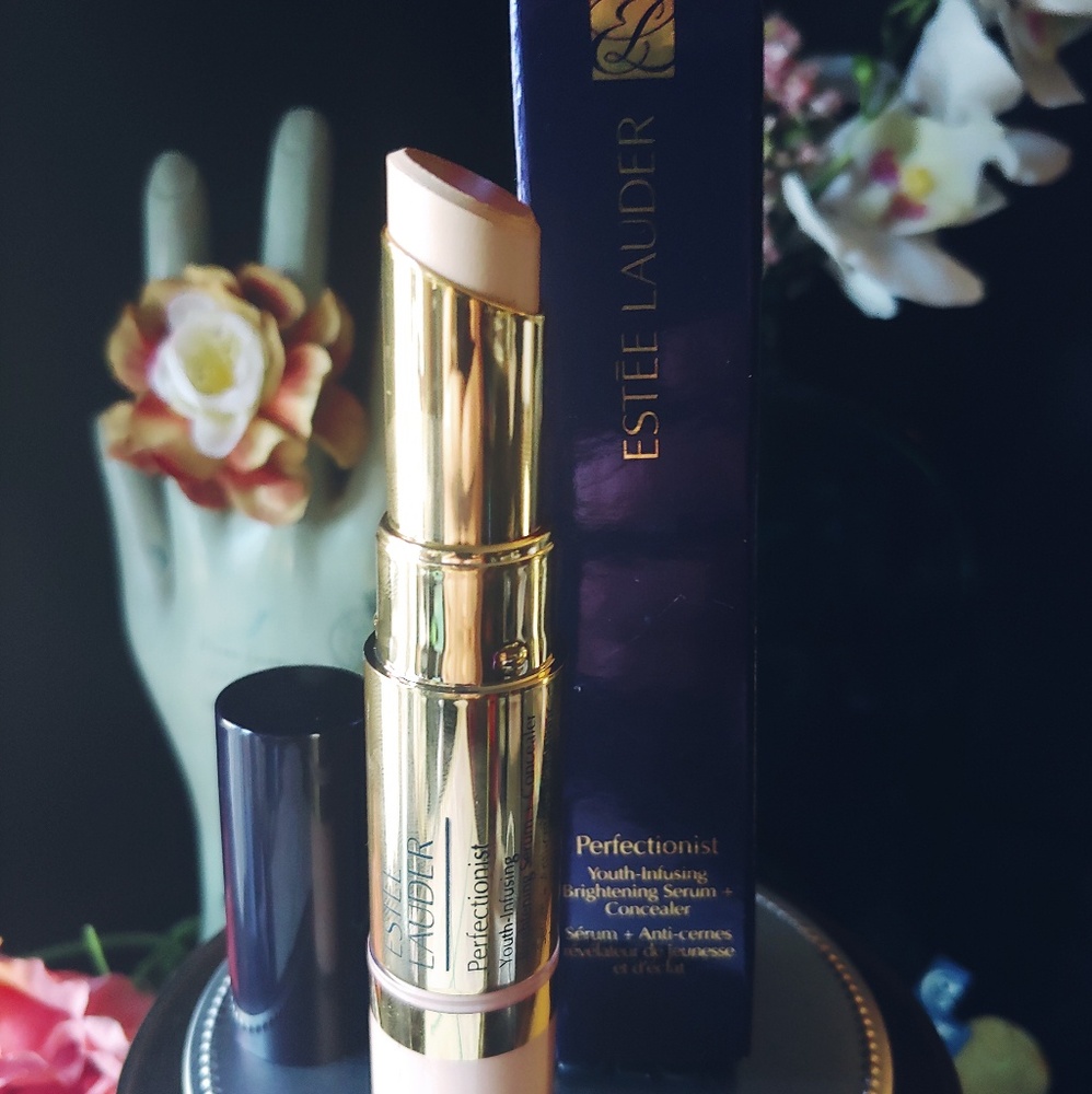 Estee Lauder Perfectionist Concealer w/ Serum NEW!